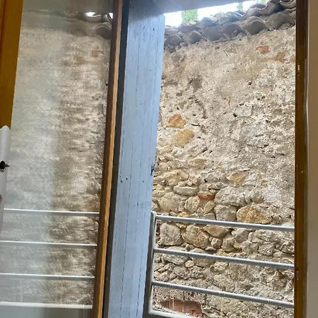 Le De La Source Apartment *